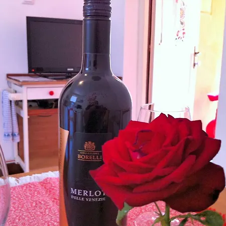 Rose Apartman